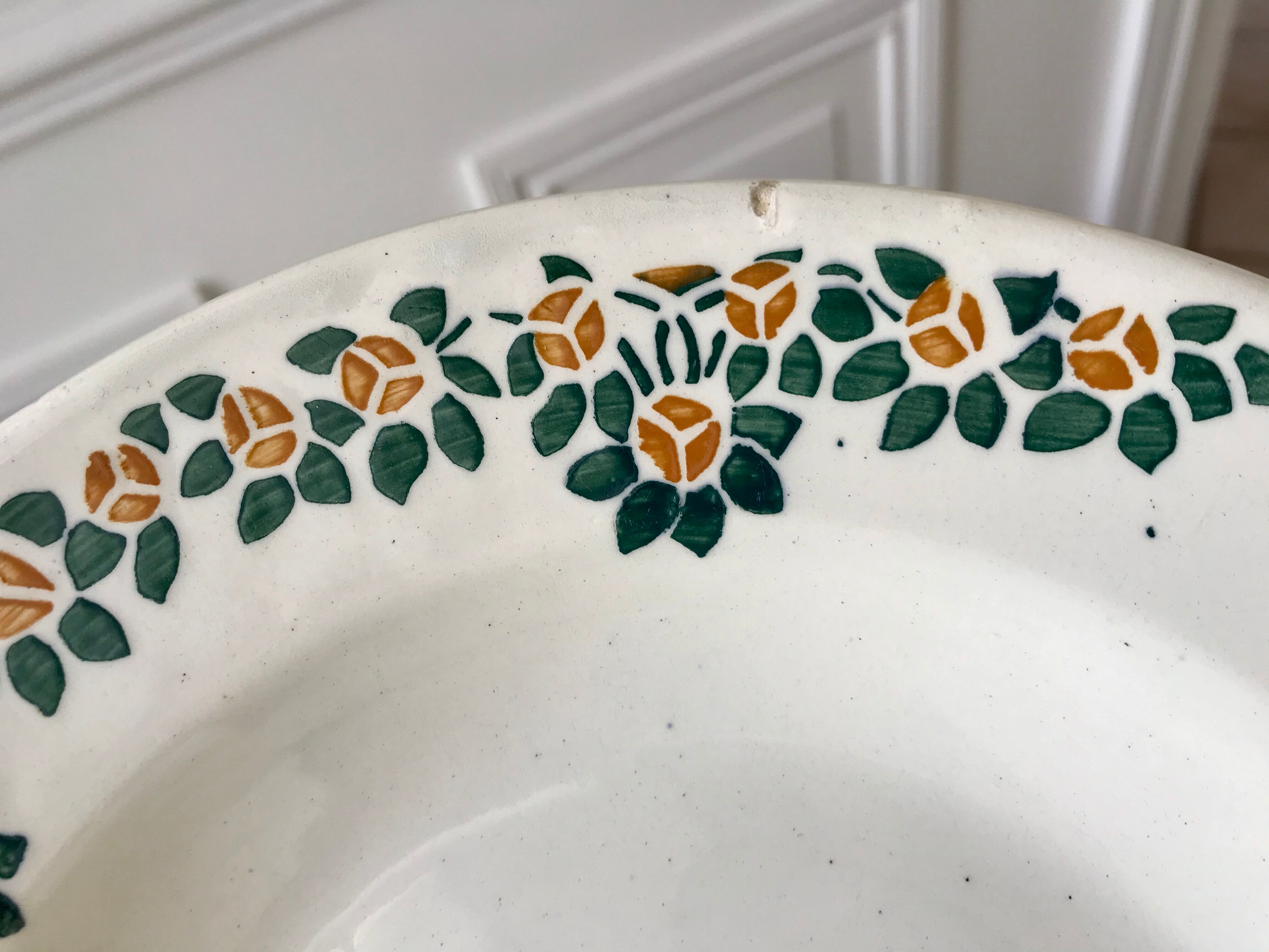 Set of 6 hollow earthenware plates New Givors model "RIta" 30s