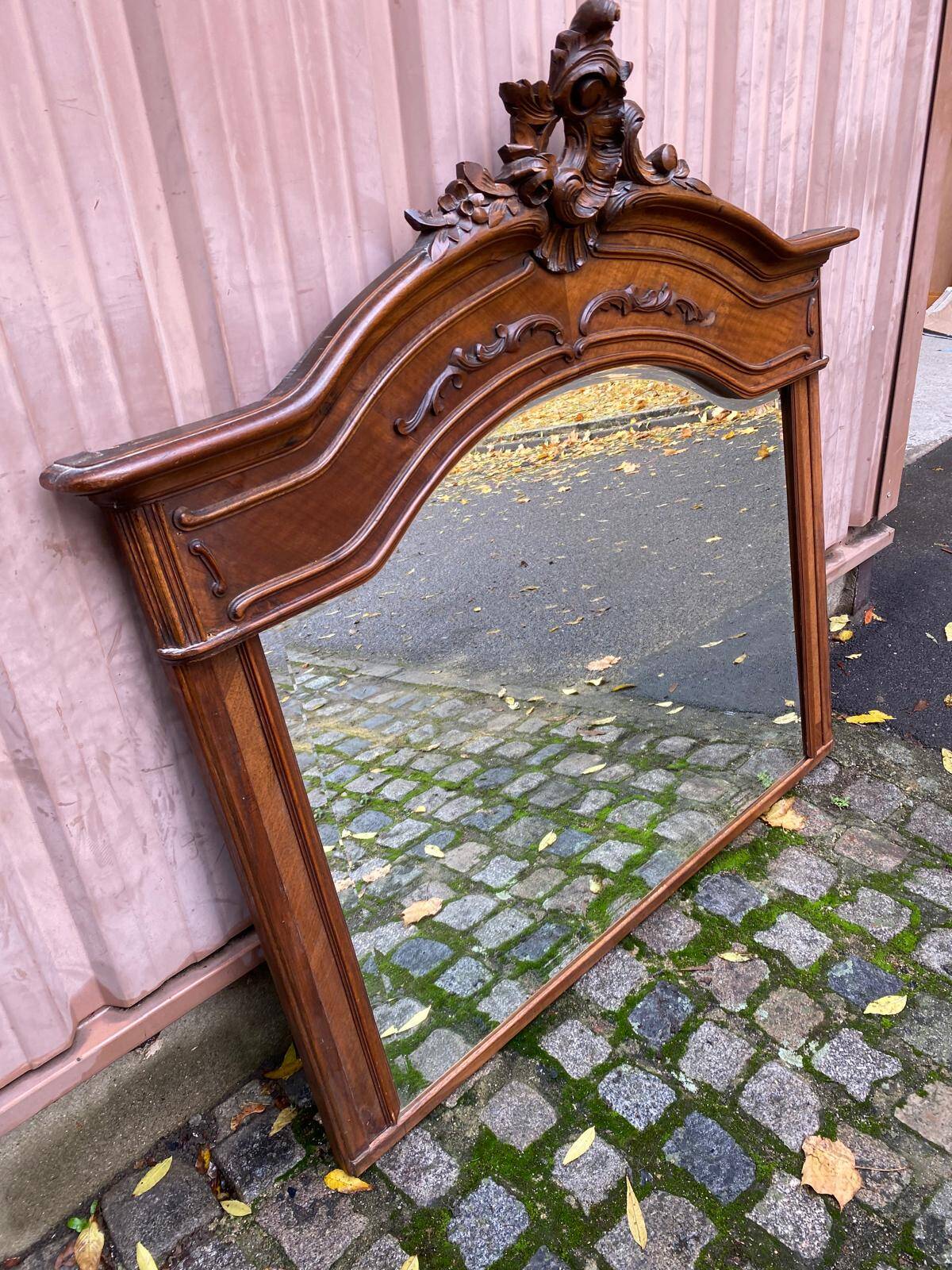 Renaissance mirror in solid carved oak, 19th century, 120x125cm