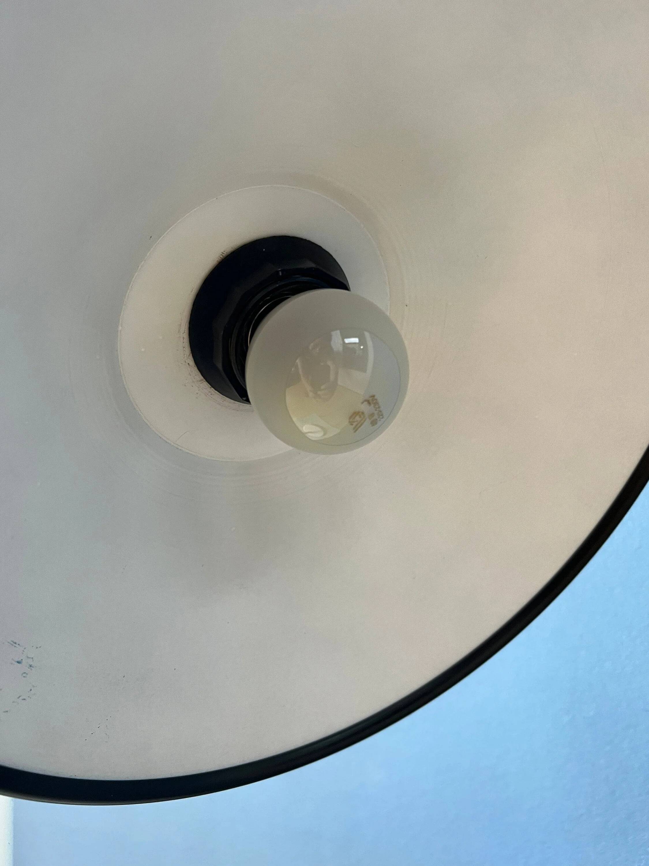 Anvia white desk lamp - mid-century table lamp - vintage desk lamp