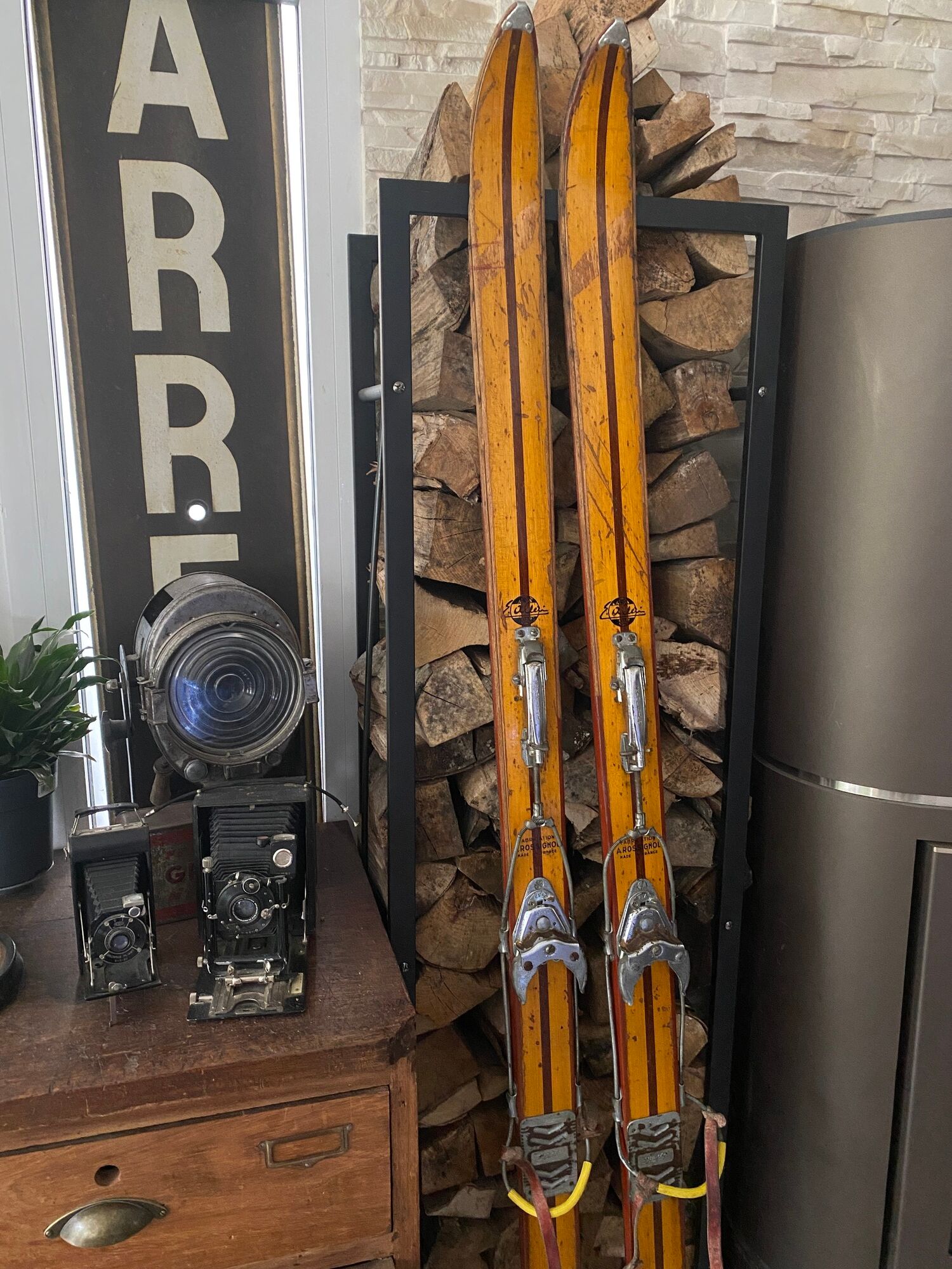 Paire de ski Rossignol Hickory vintage en bois