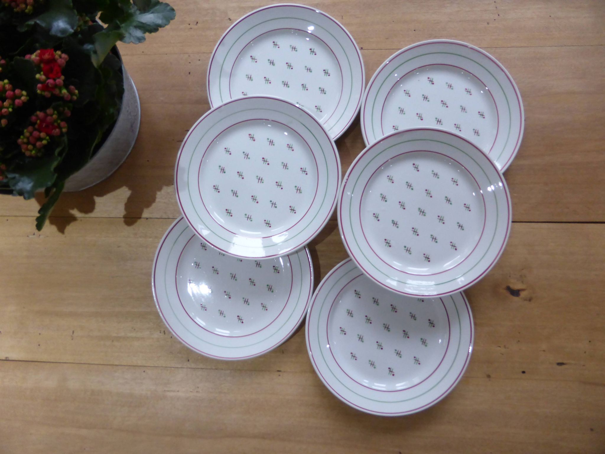 6 assiettes à dessert vintage modèle Louviers de Lunéville