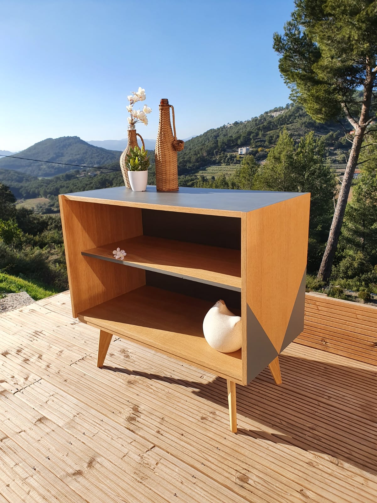 Vintage sideboard with compass feet