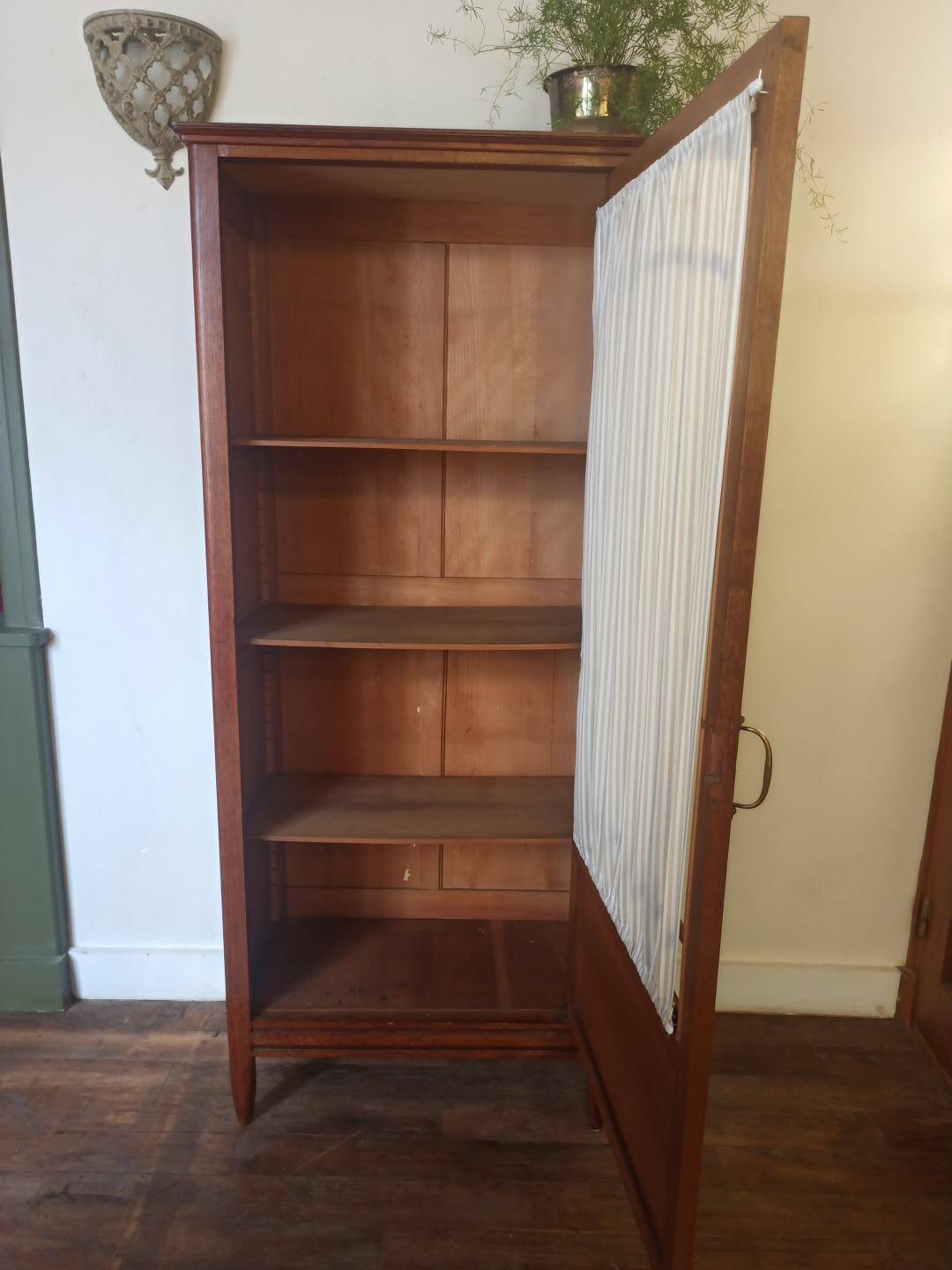 Art Deco bonnetière wardrobe in wood