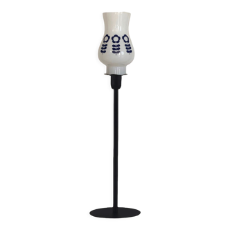 Fine tulip lamp straight vintage opaline restyled with a black foot