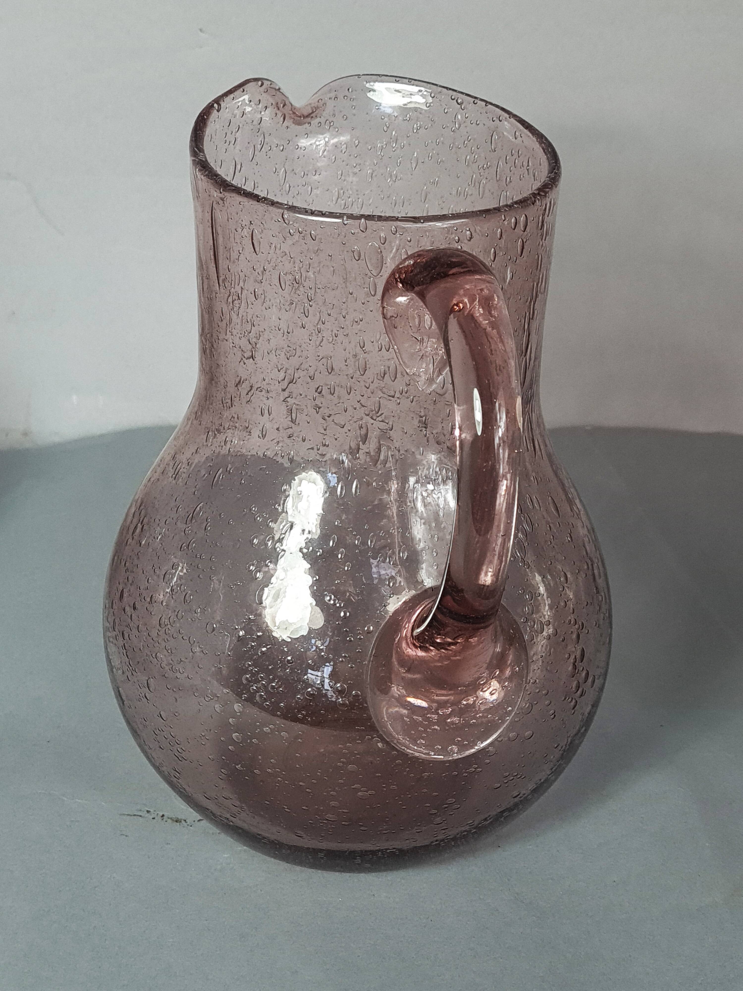Biot pichet verre soufflé bullé modèle Ventru 22 cm couleur améthyste SD208