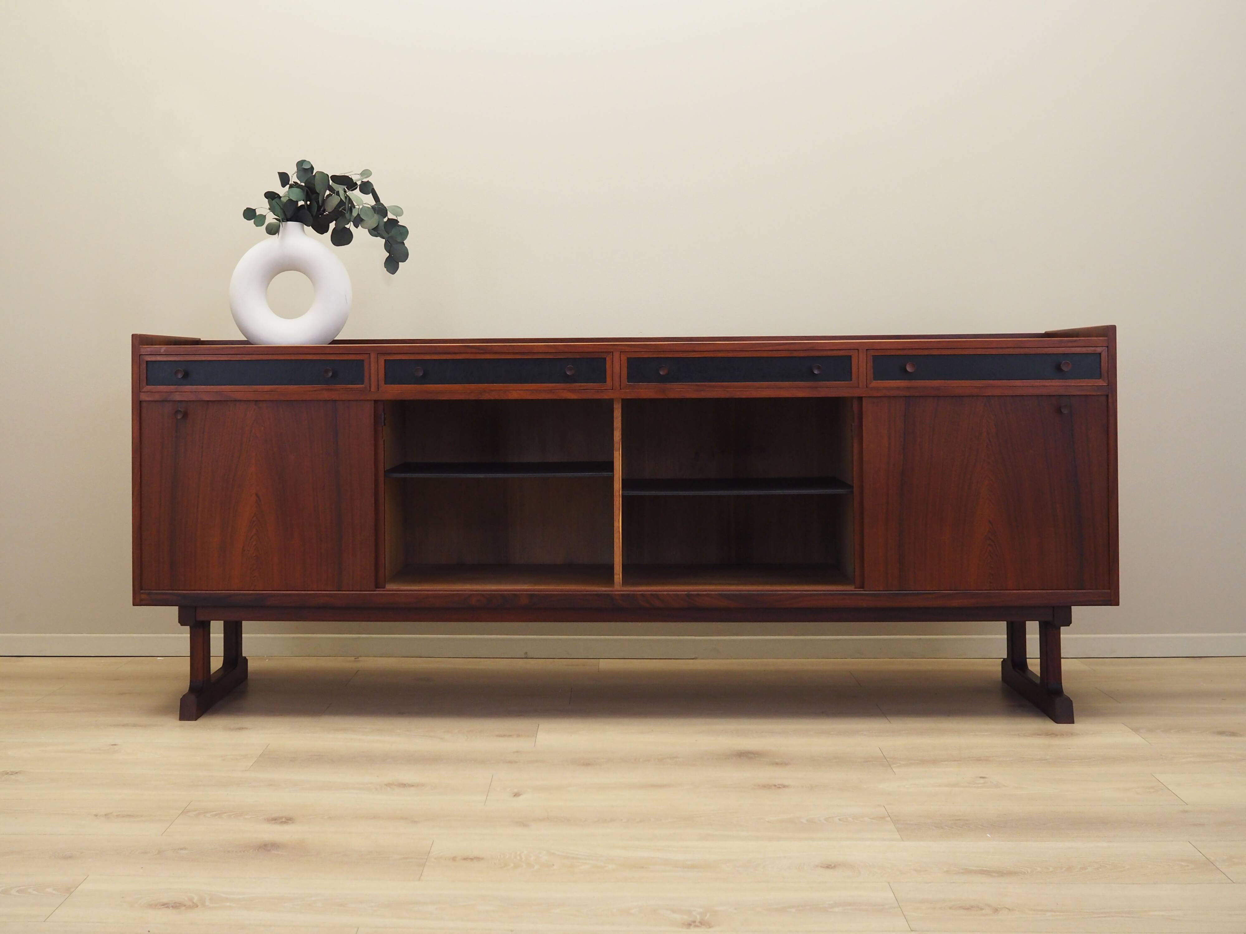 Rosewood sideboard, Danish design, 1960s, manufacturer: Hans Bech