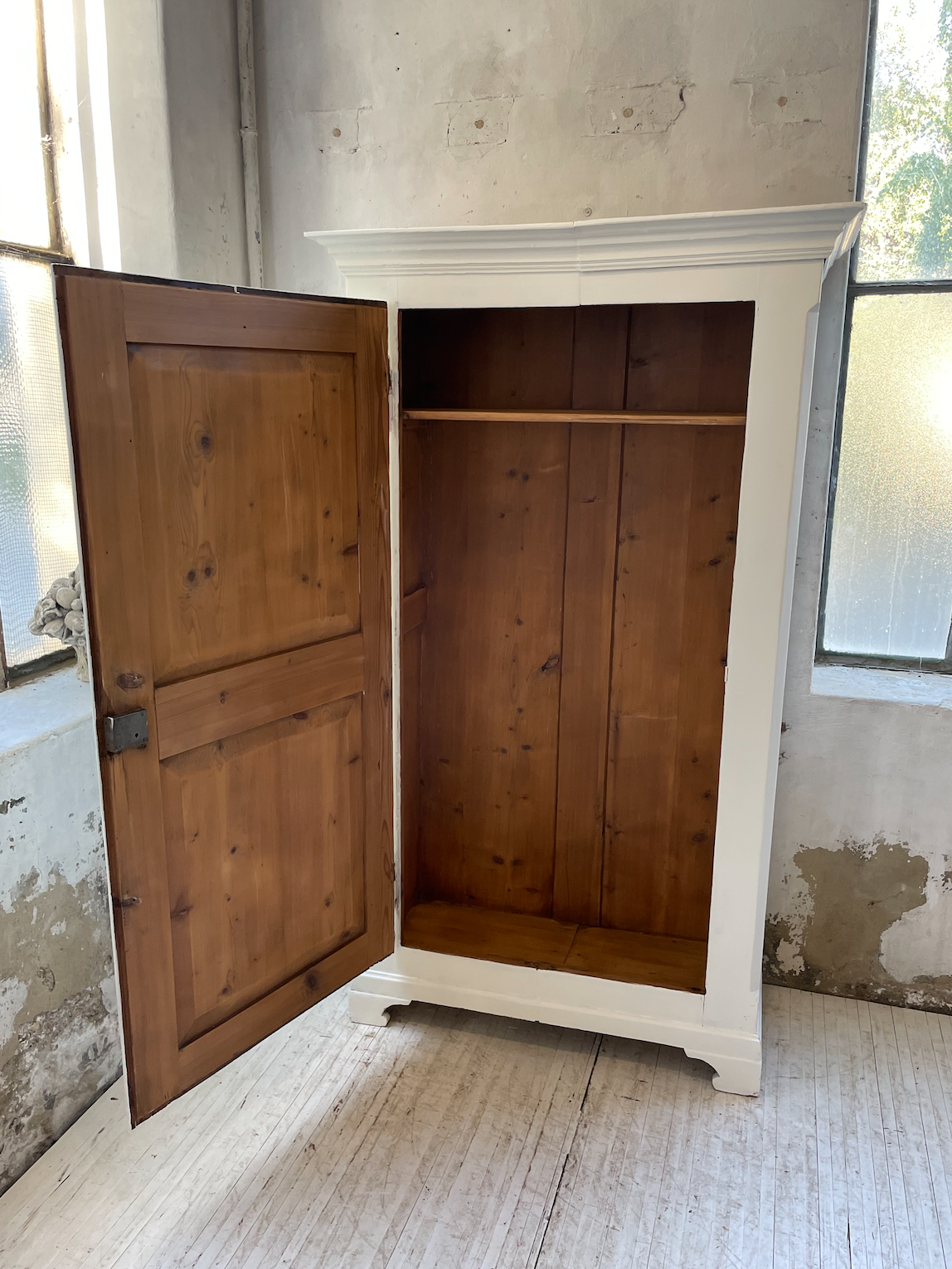 White cutter cabinet