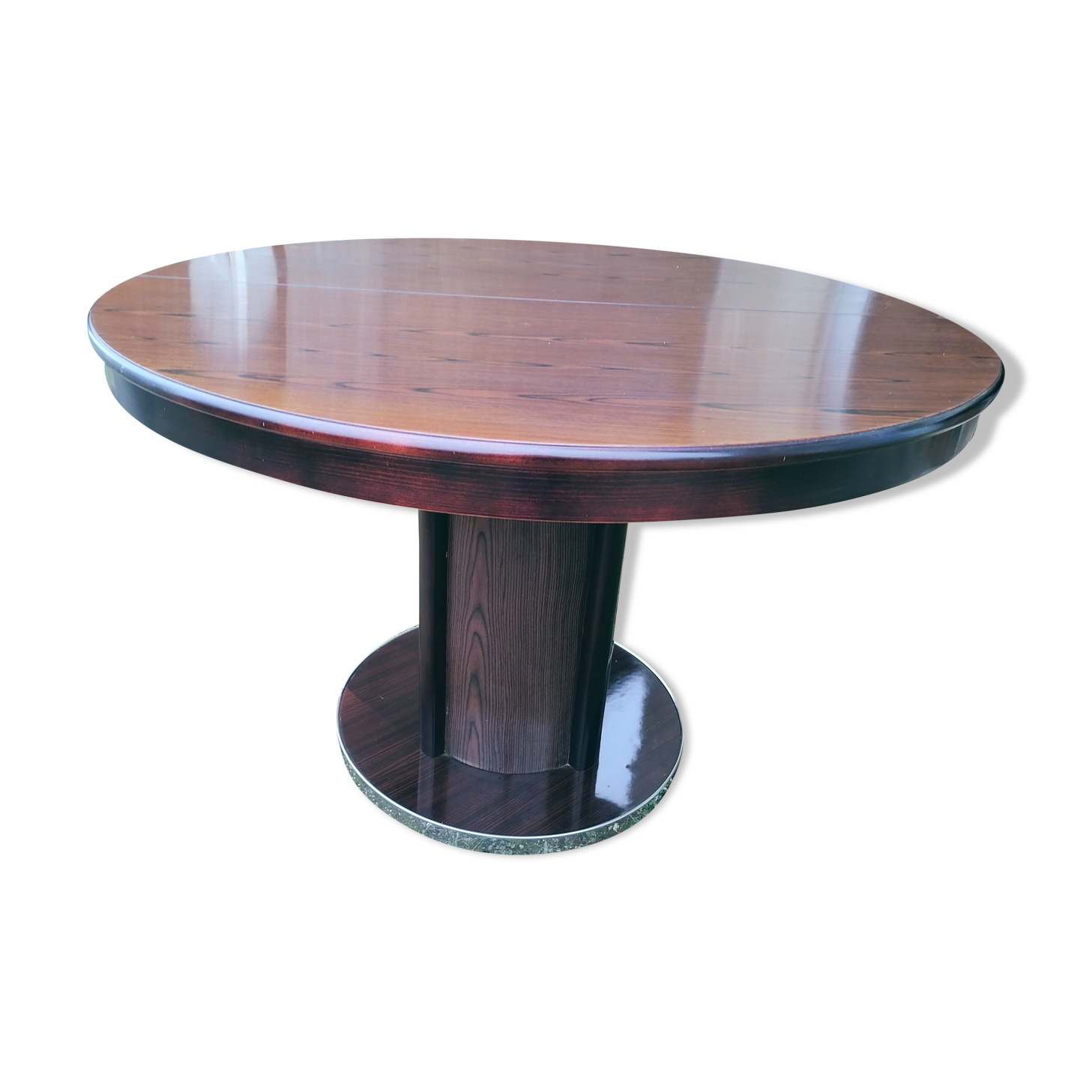 Round table years 30