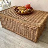 Large format wicker trunk