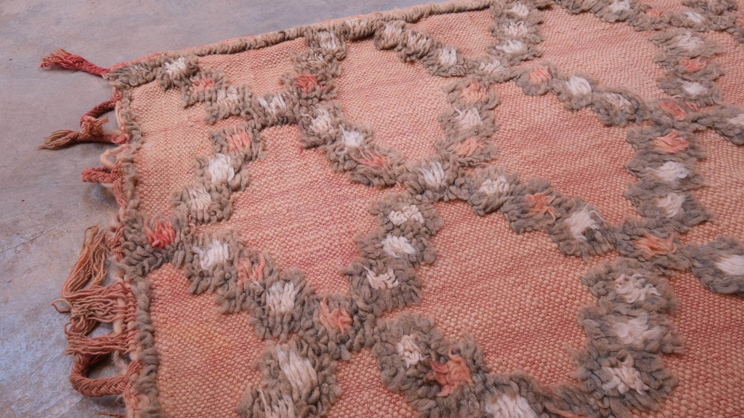 Moroccan Kilim Zemmour Rug - 361 x 199 cm