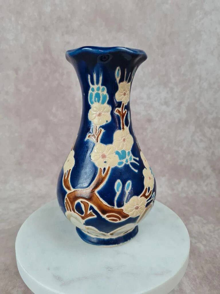 Antique vase in earthenware – tubular enamel decoration