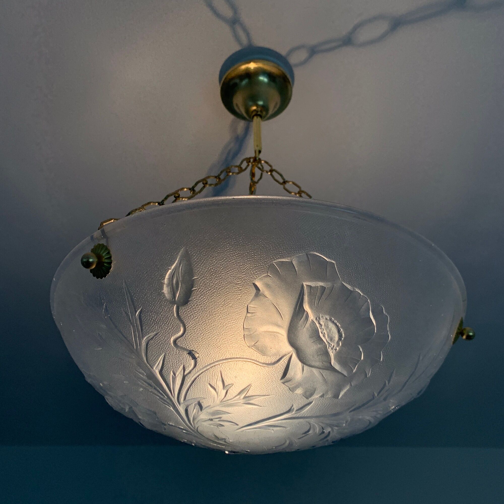 Art Deco vasque in glass pressed blue floral decoration France 1930