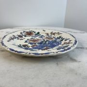 Assiette ancienne en faïence de Gien — modèle “Coq aux Pivoines”
