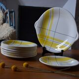 Montreal dessert service from Salins