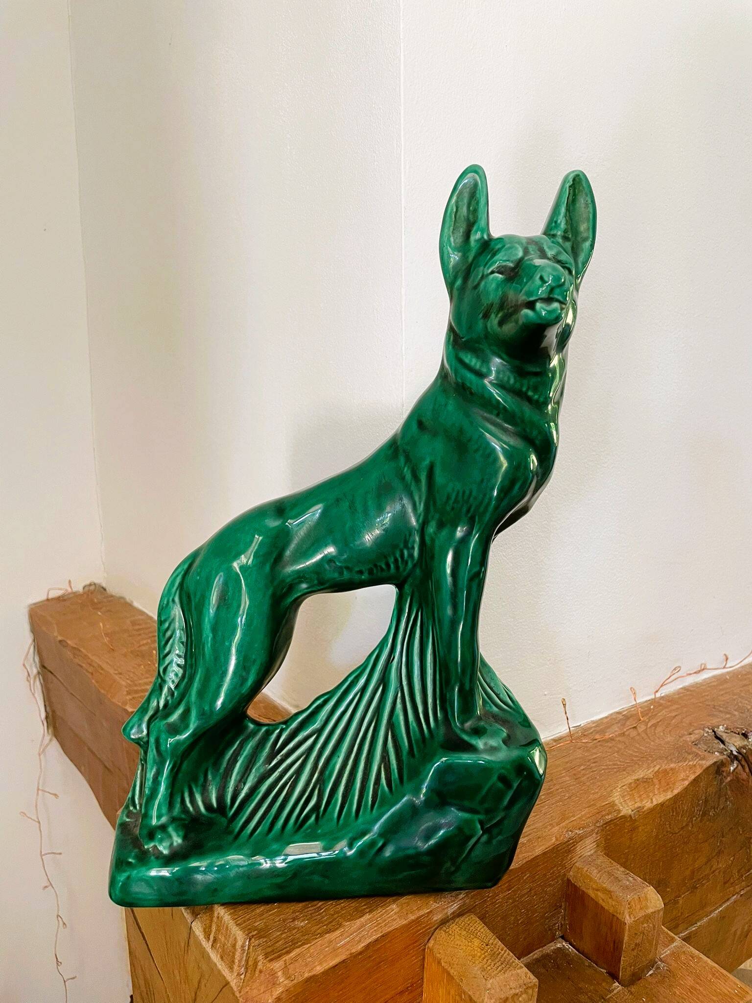 Art Deco sculpture (ceramic)