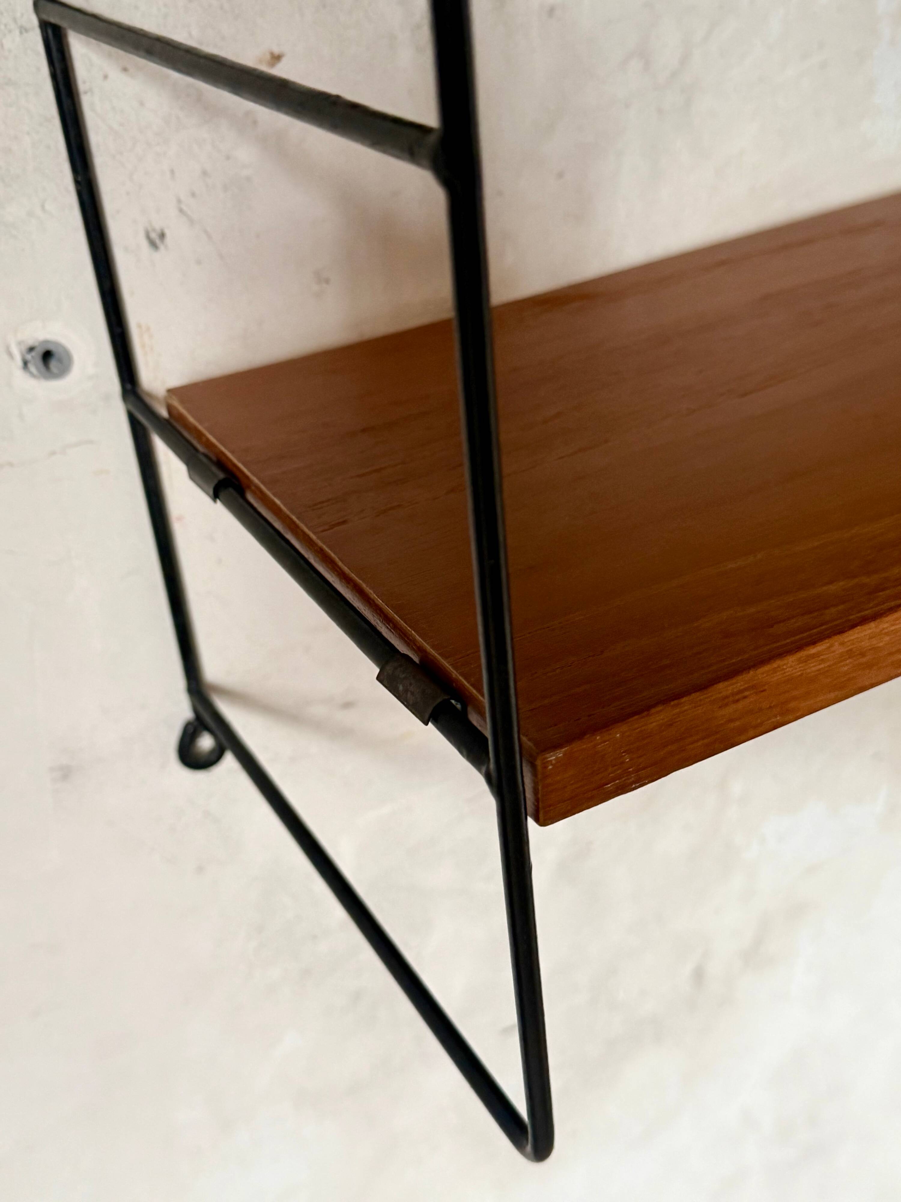 Étagère murale filaire vintage en teck style String