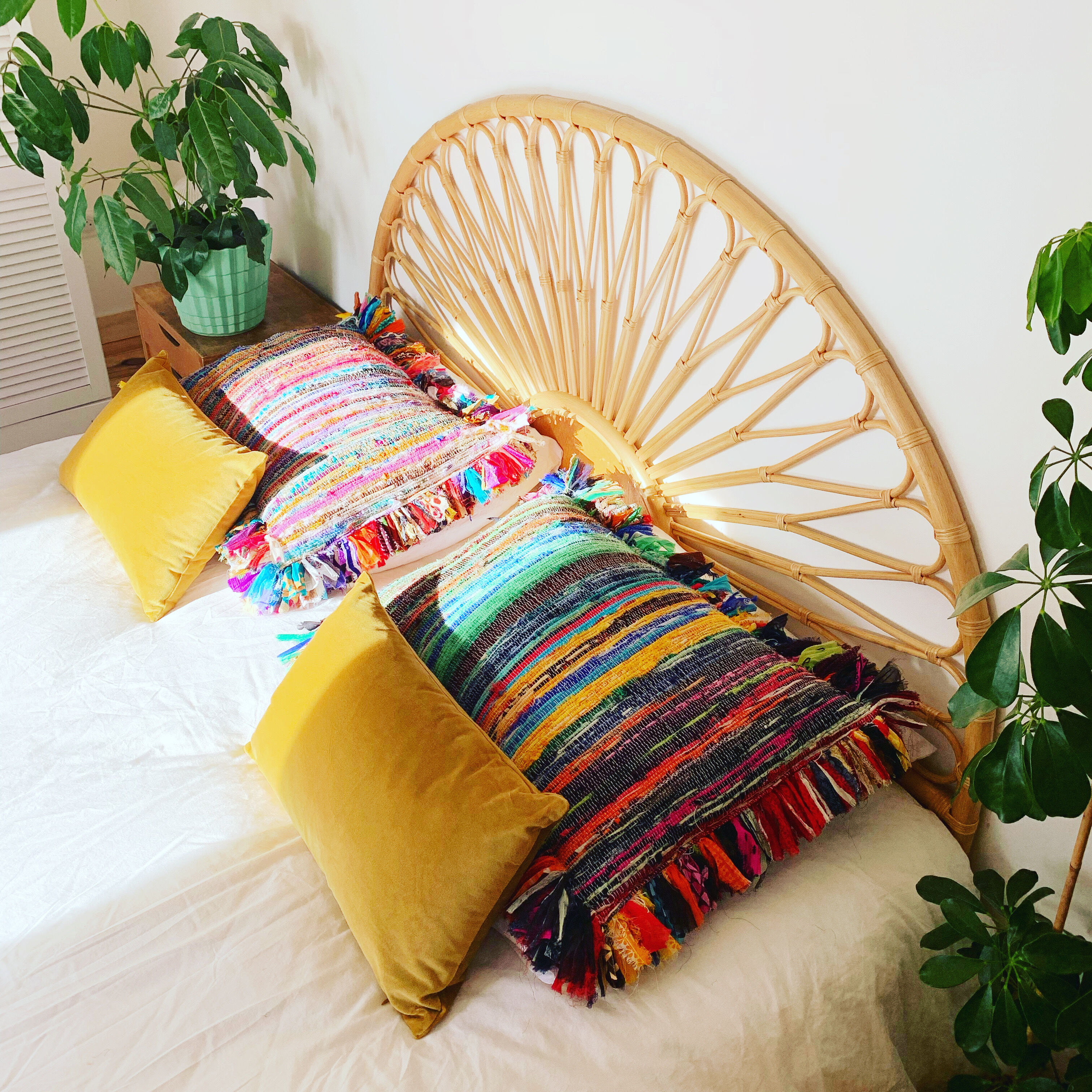 Lot de deux housses de coussin multicolore