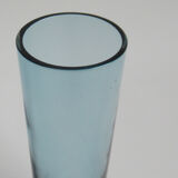 Roll vintage colored glass vase