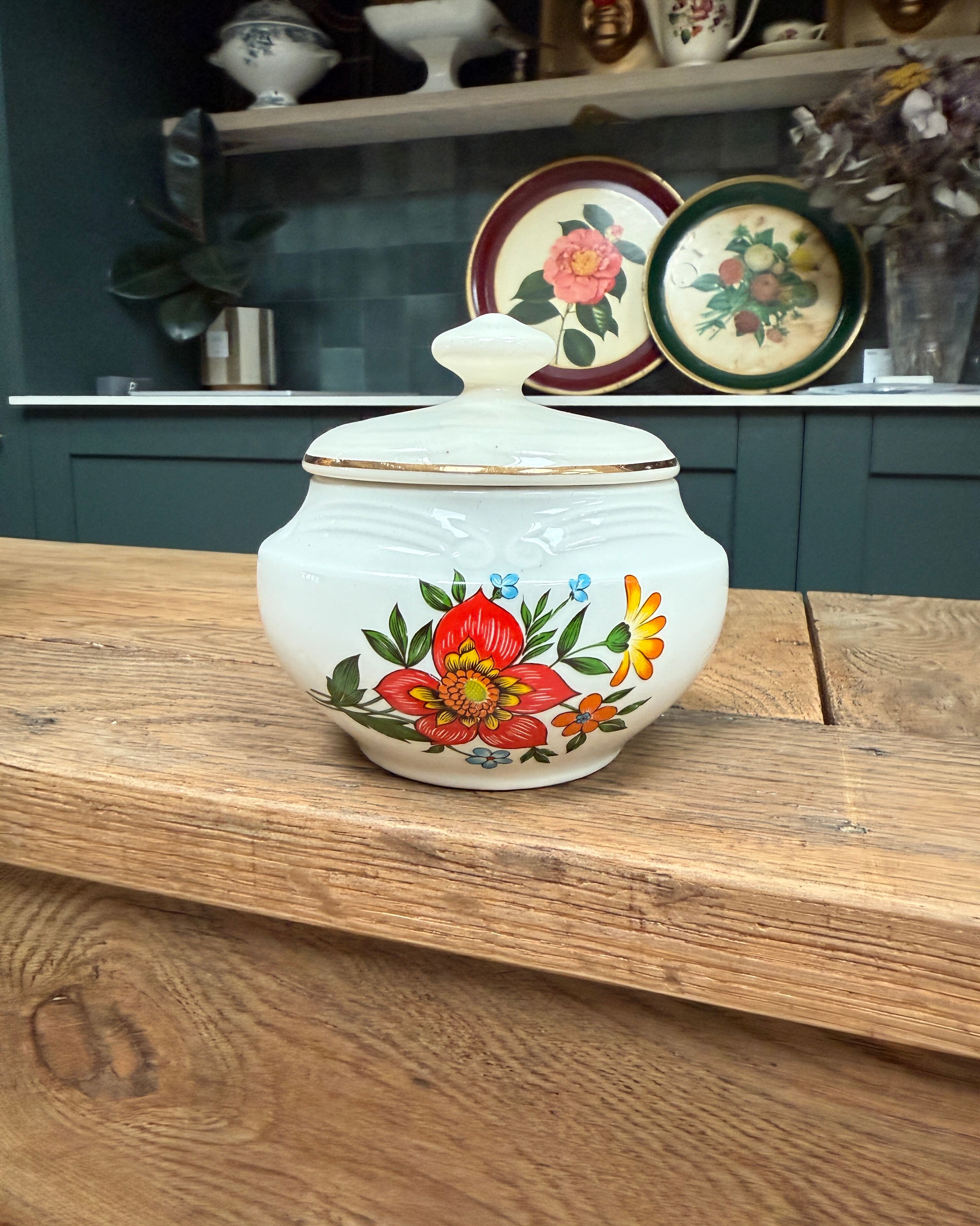 Vintage sugar bowl in Gien porcelain