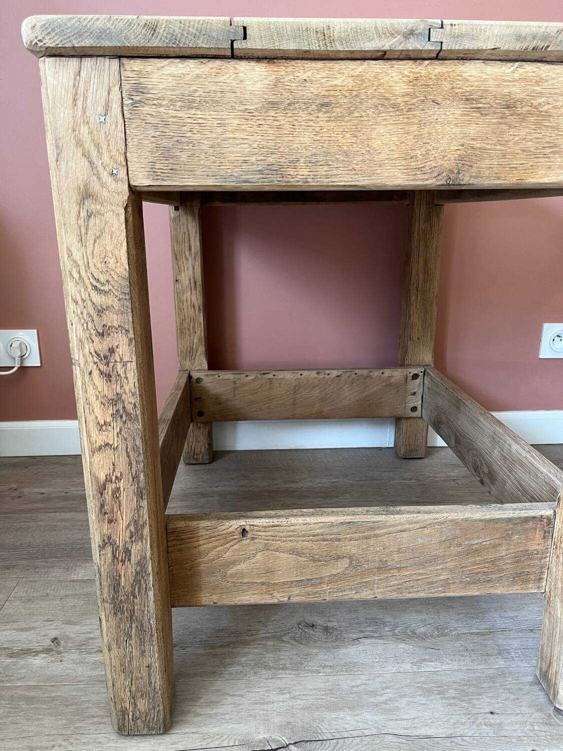 Small workbench made of solid oak