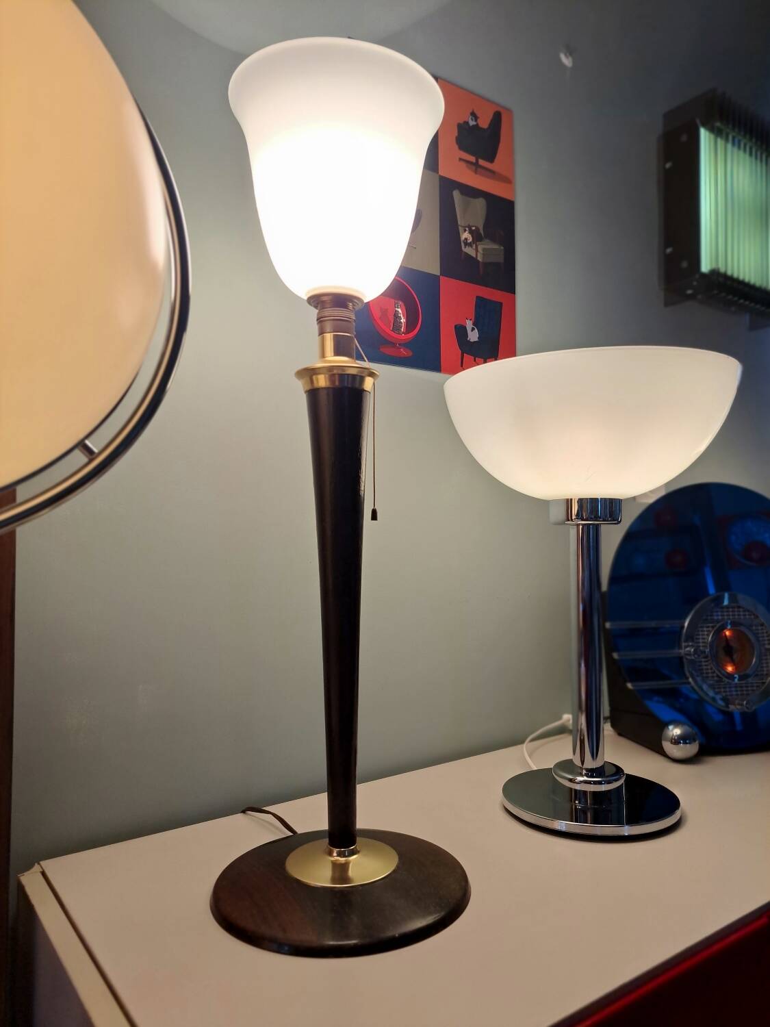 Large MAZDA 1950 Lamp Opaline Tulip/wood/metal