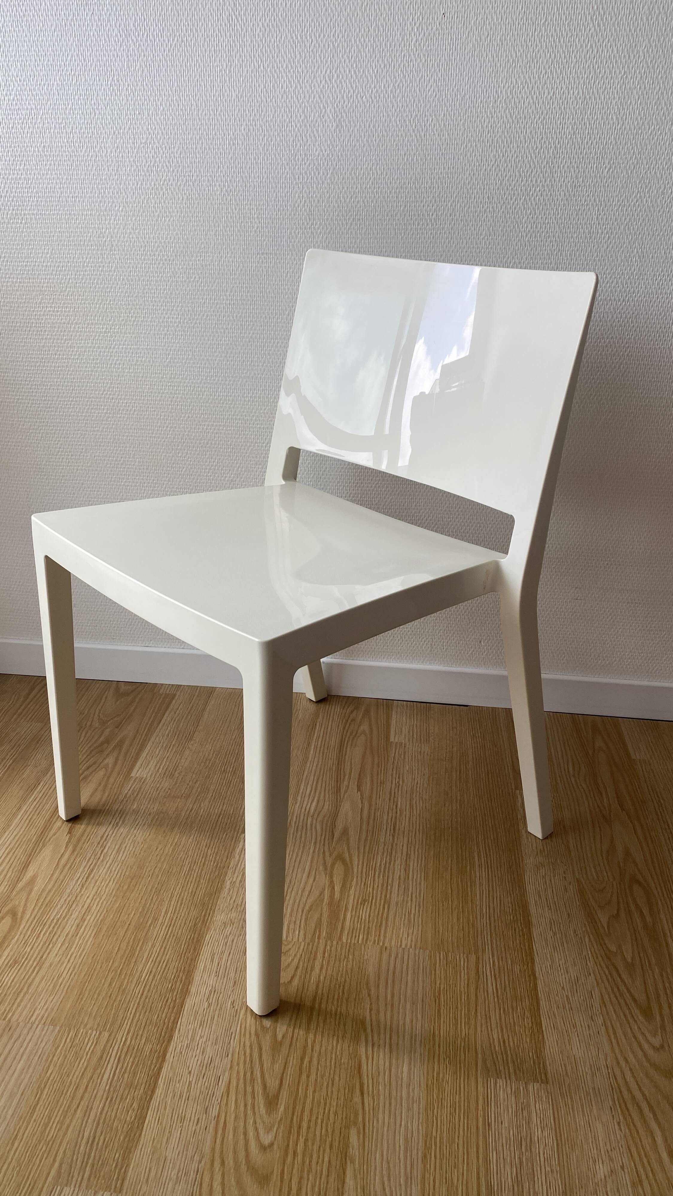 Chaise Lizz de Kartell by Piero Lissoni
