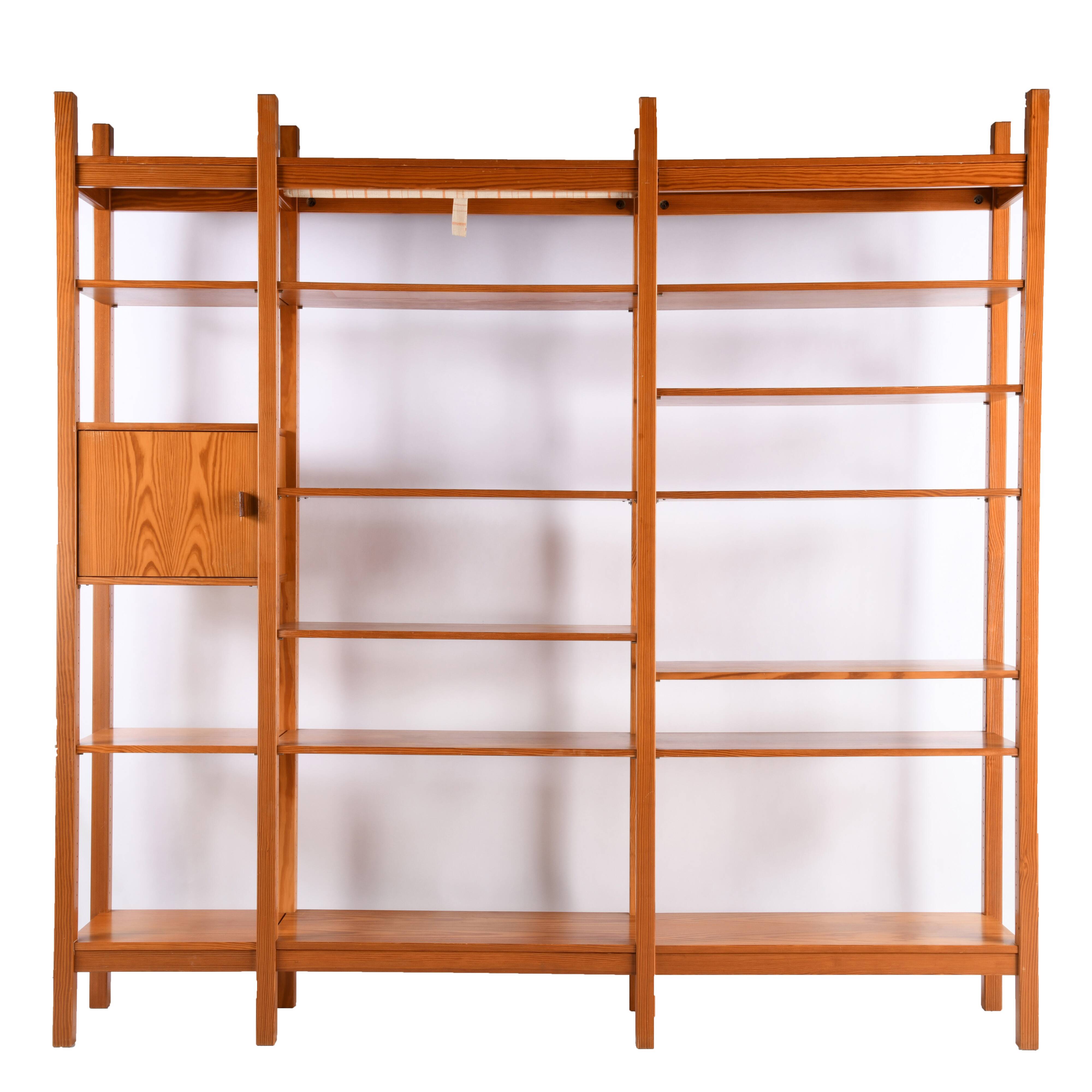 Pine bookshelf library