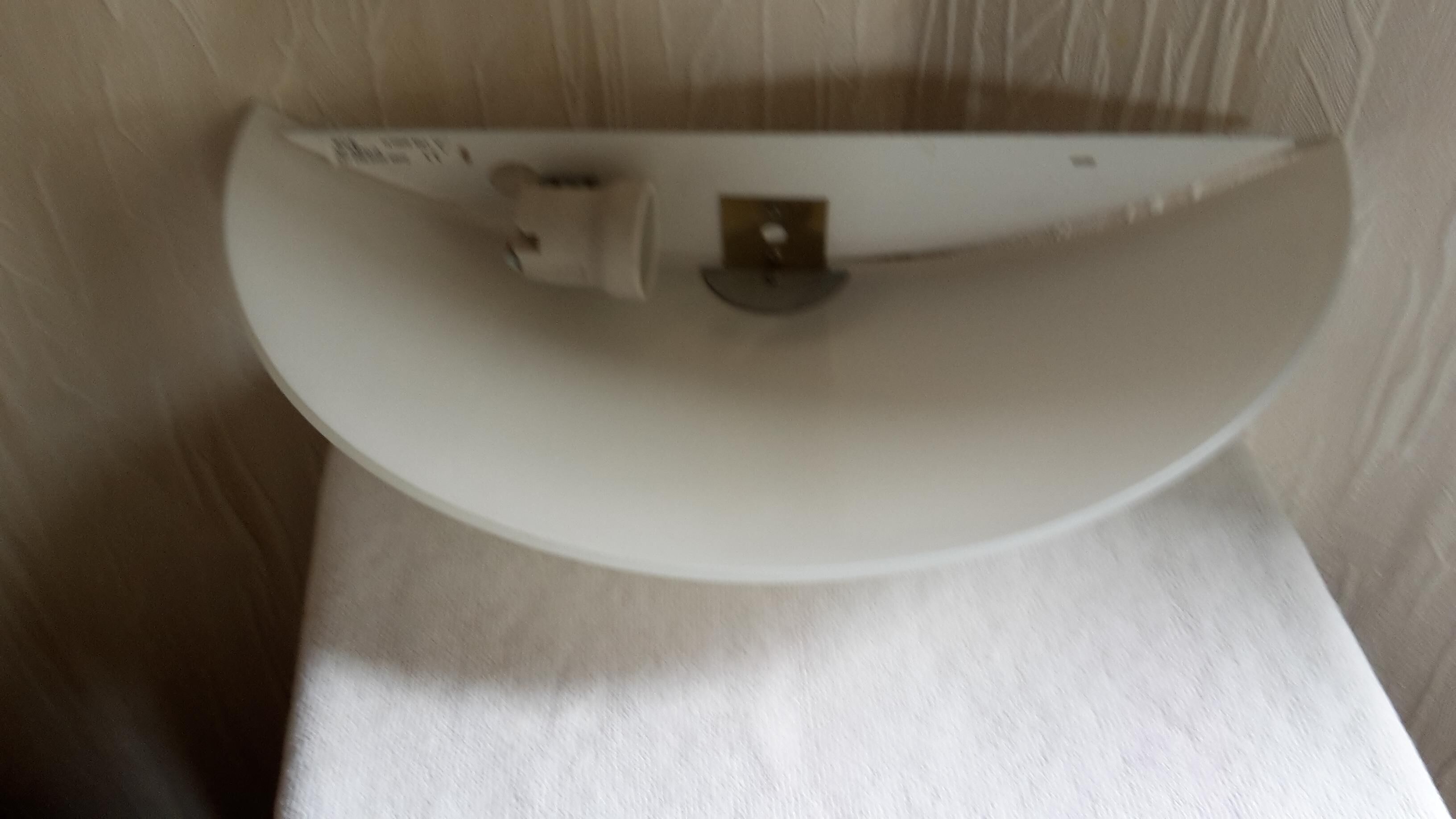 Applies "torch" vintage/design