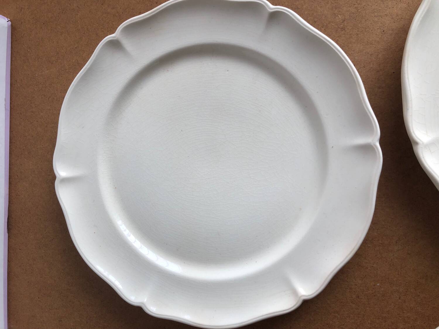 4 Villeroy and Boch cream white dessert plates
