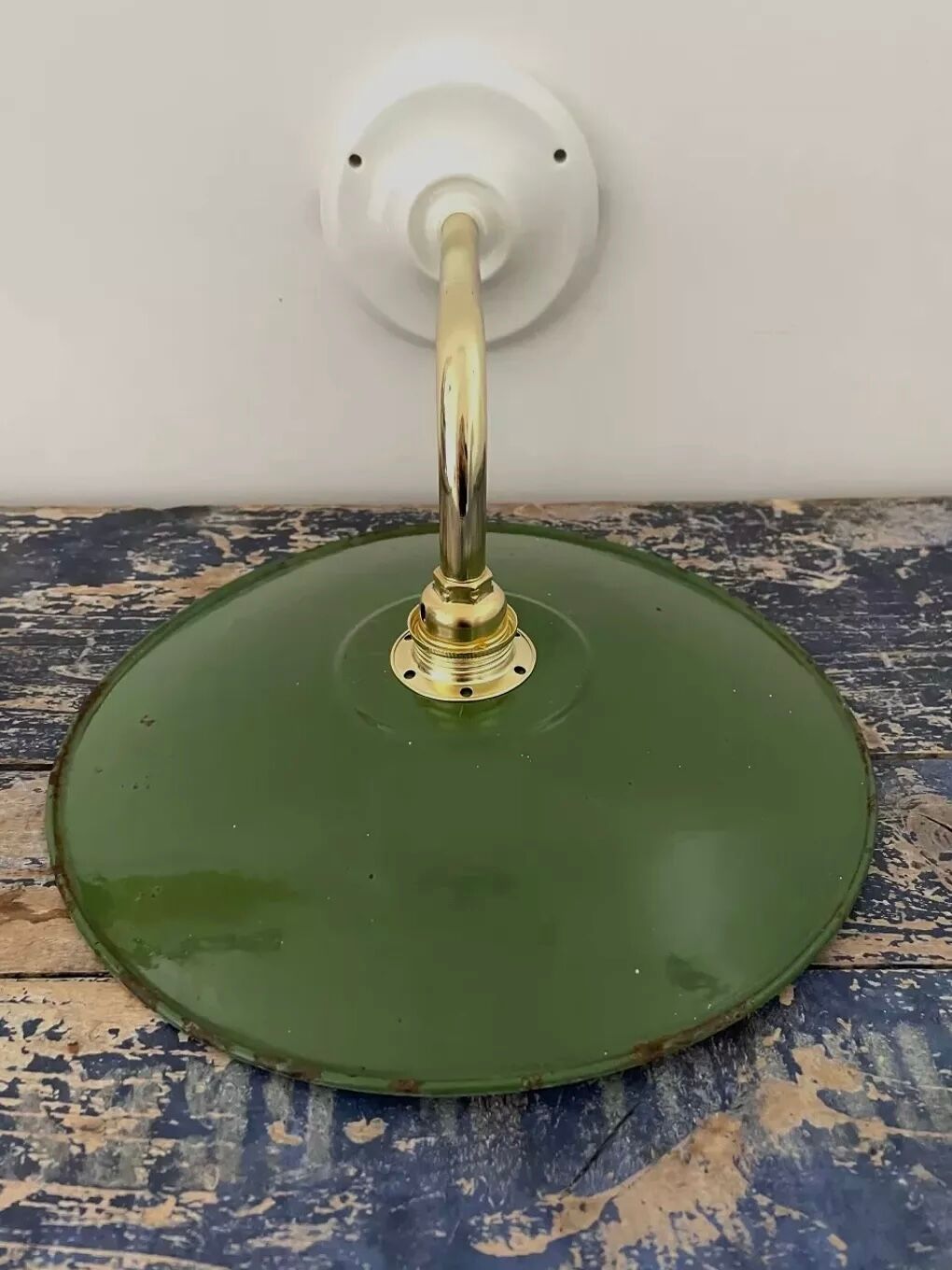 New electrified green enamelled sheet wall lamp