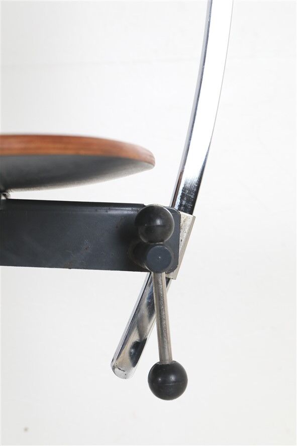 Kevi office chair by Jørgen Rasmussen / Teak / 1960s / Mid-century Danish modern design