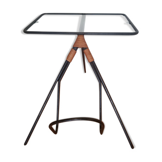 Coffee table/review holder