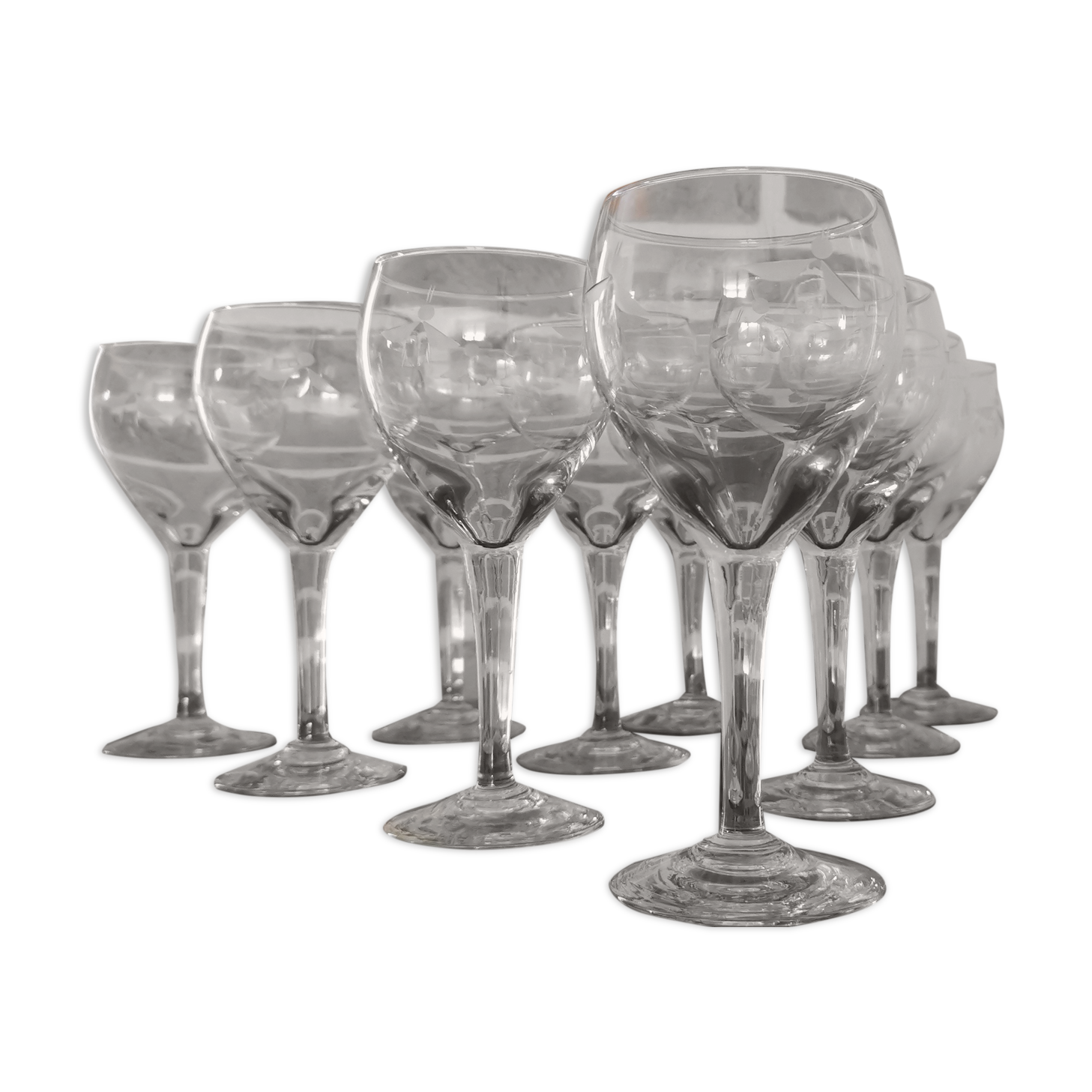Set of 10 crystal foot "balloon" red wine glasses from the 40s-50s