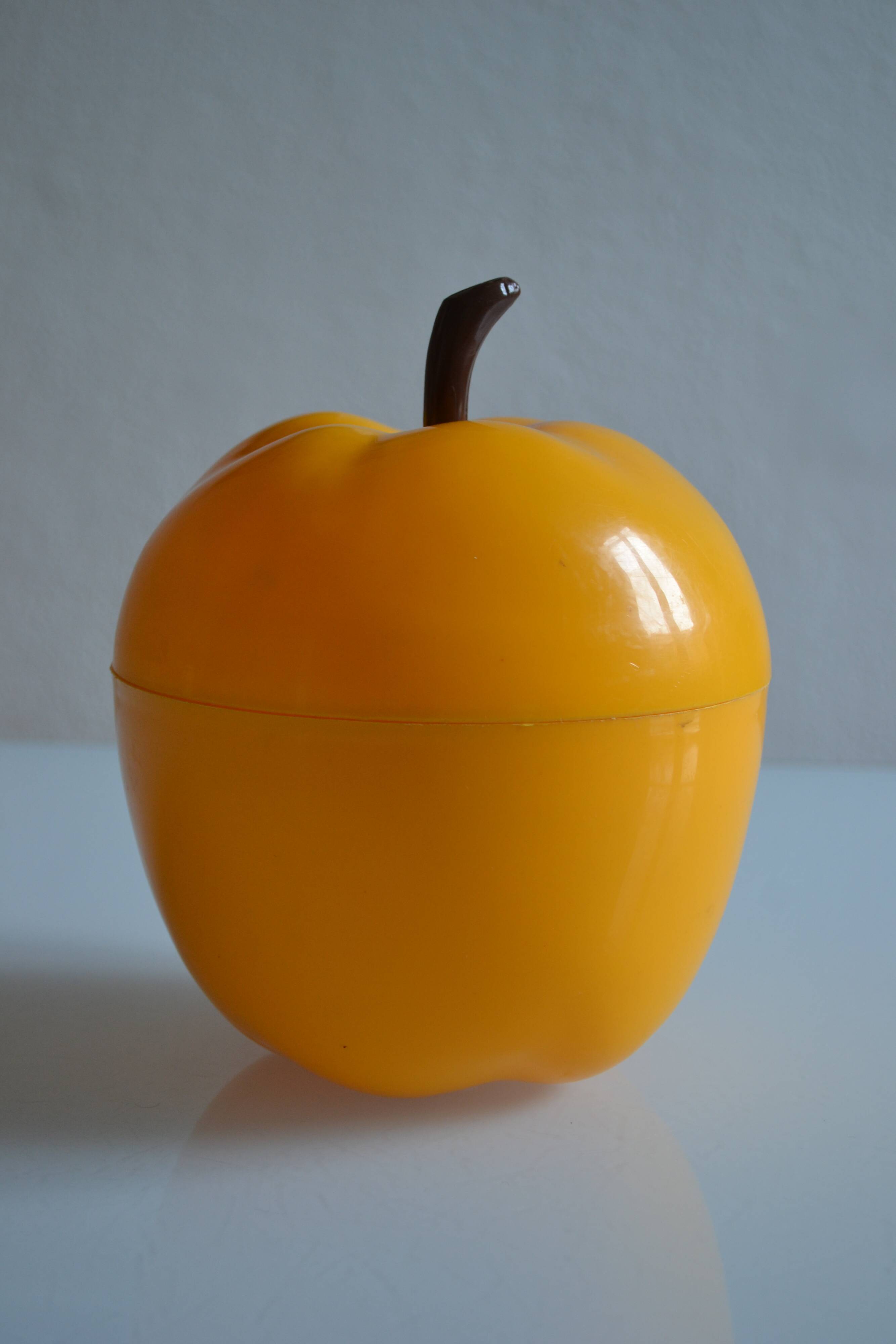 Vintage 70's yellow apple ice bucket or ice cubes