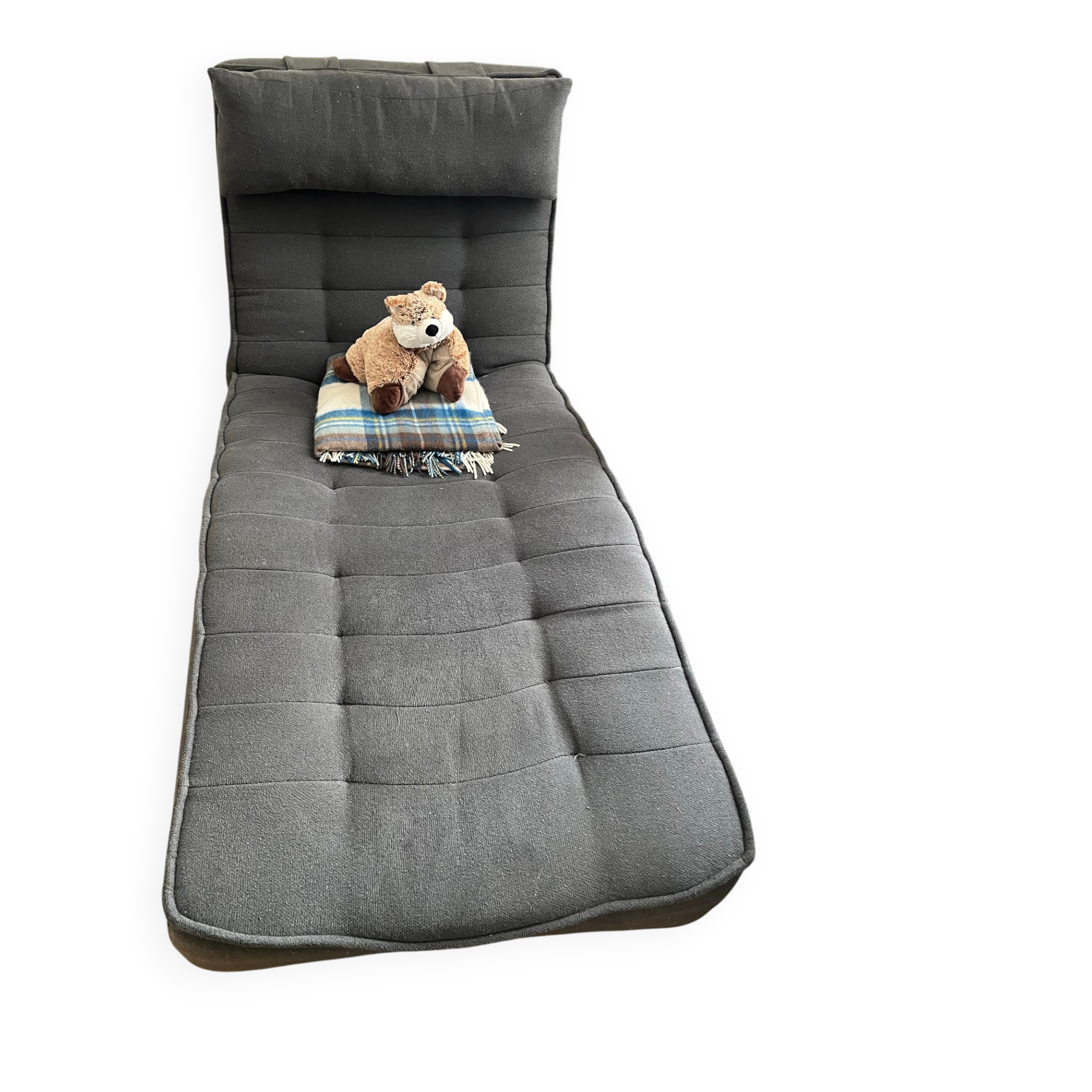 Comfortable chaise longue