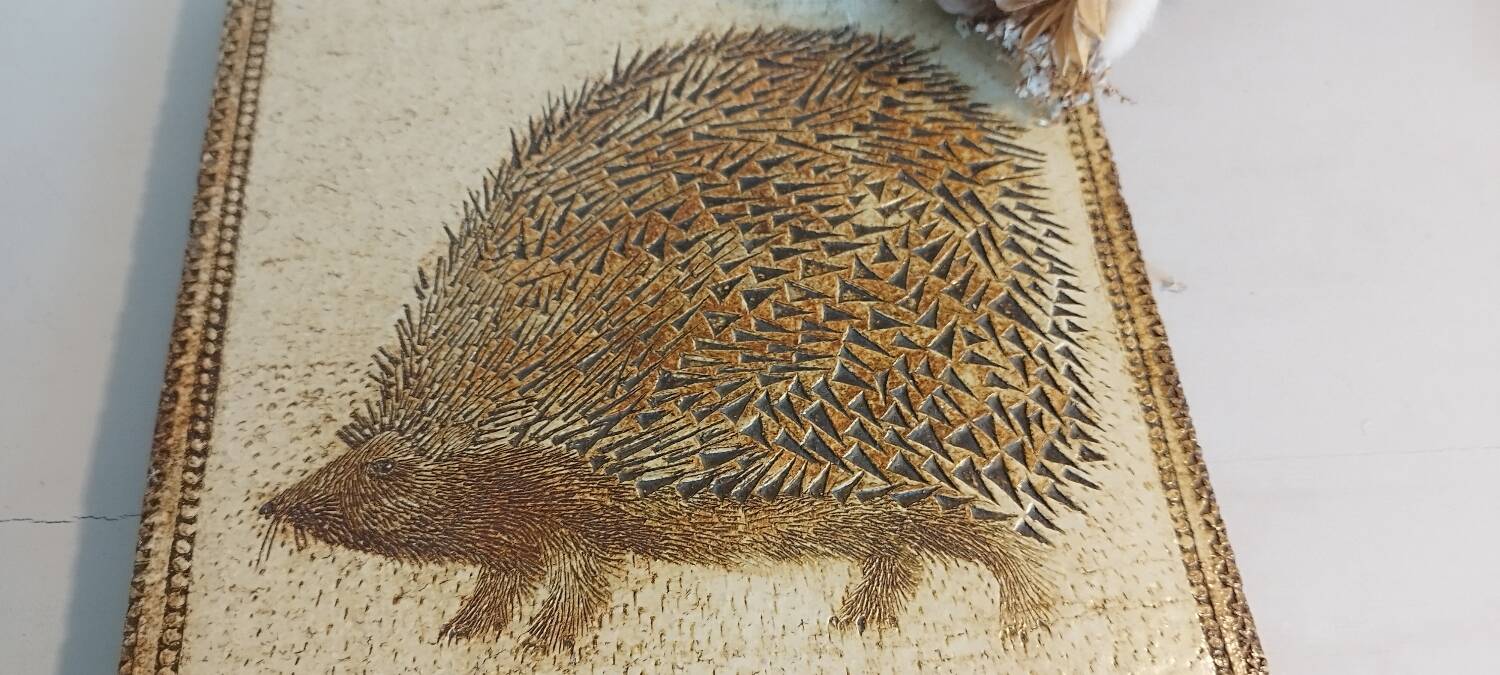 Jacqueline Hubin/Capron Vallauris trivet