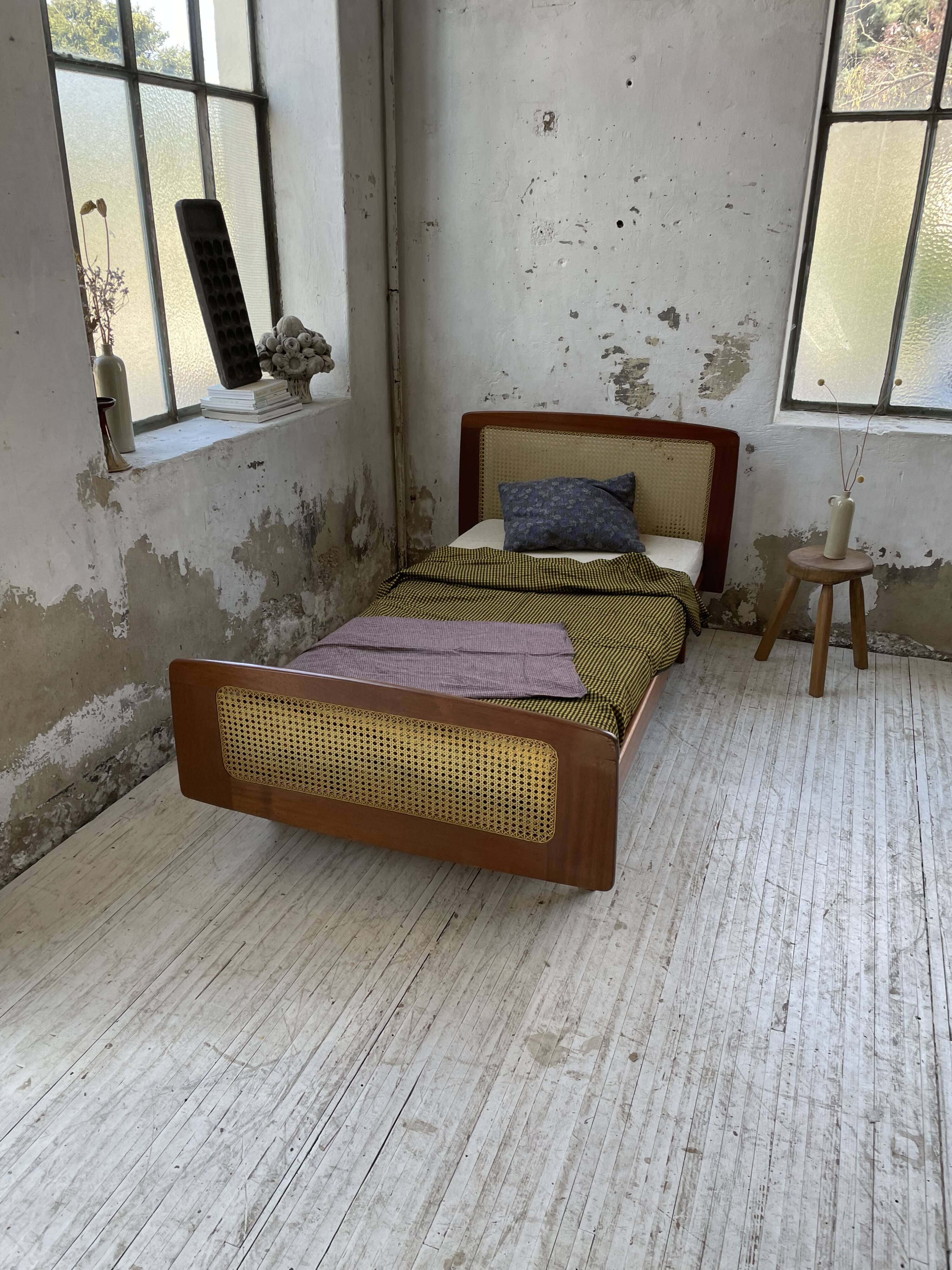 Lit Roset SNA teck et cannage 1 place