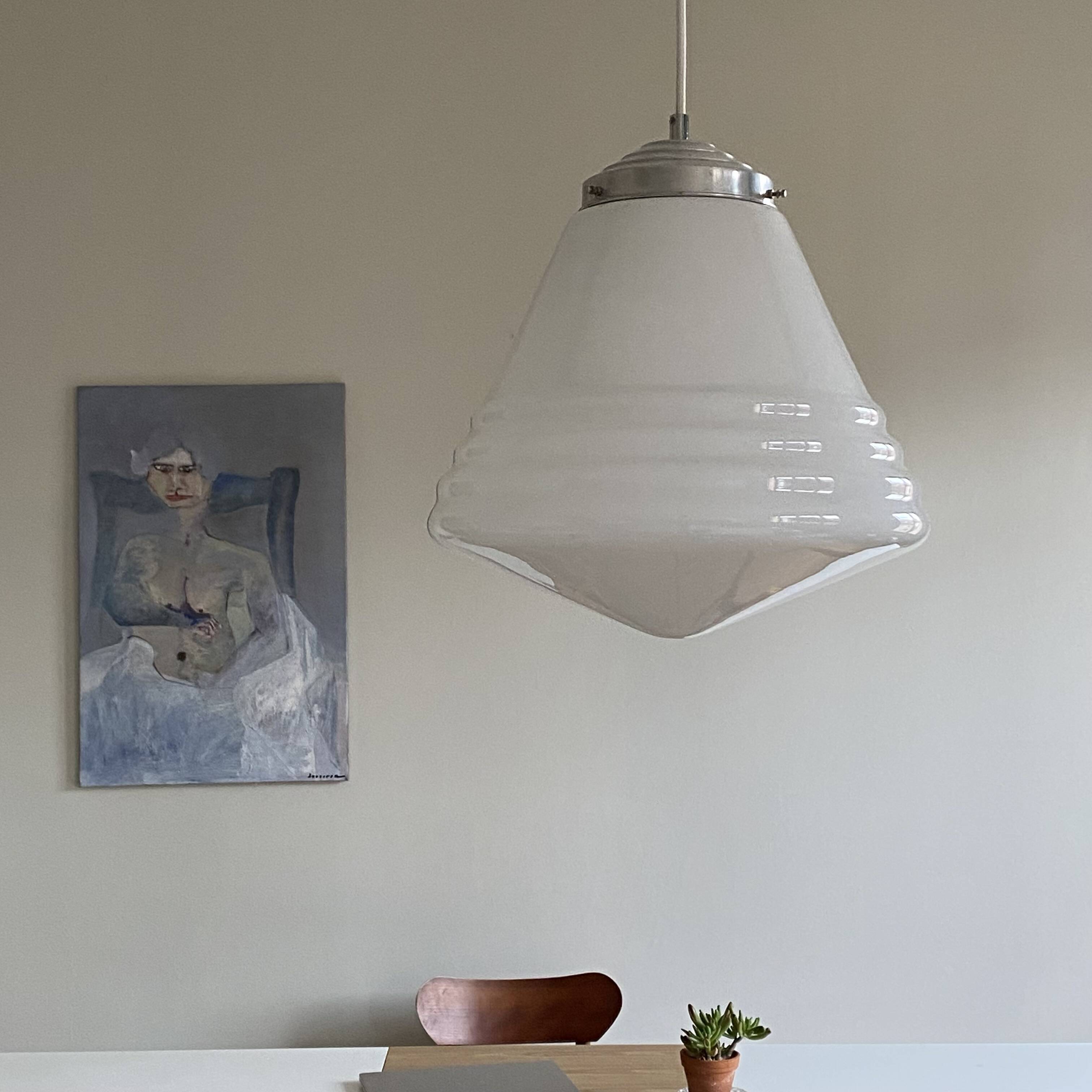 Large Art Deco suspension white opaline glass Philips