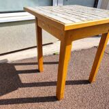 Petit table carrée bois carrelage carreler