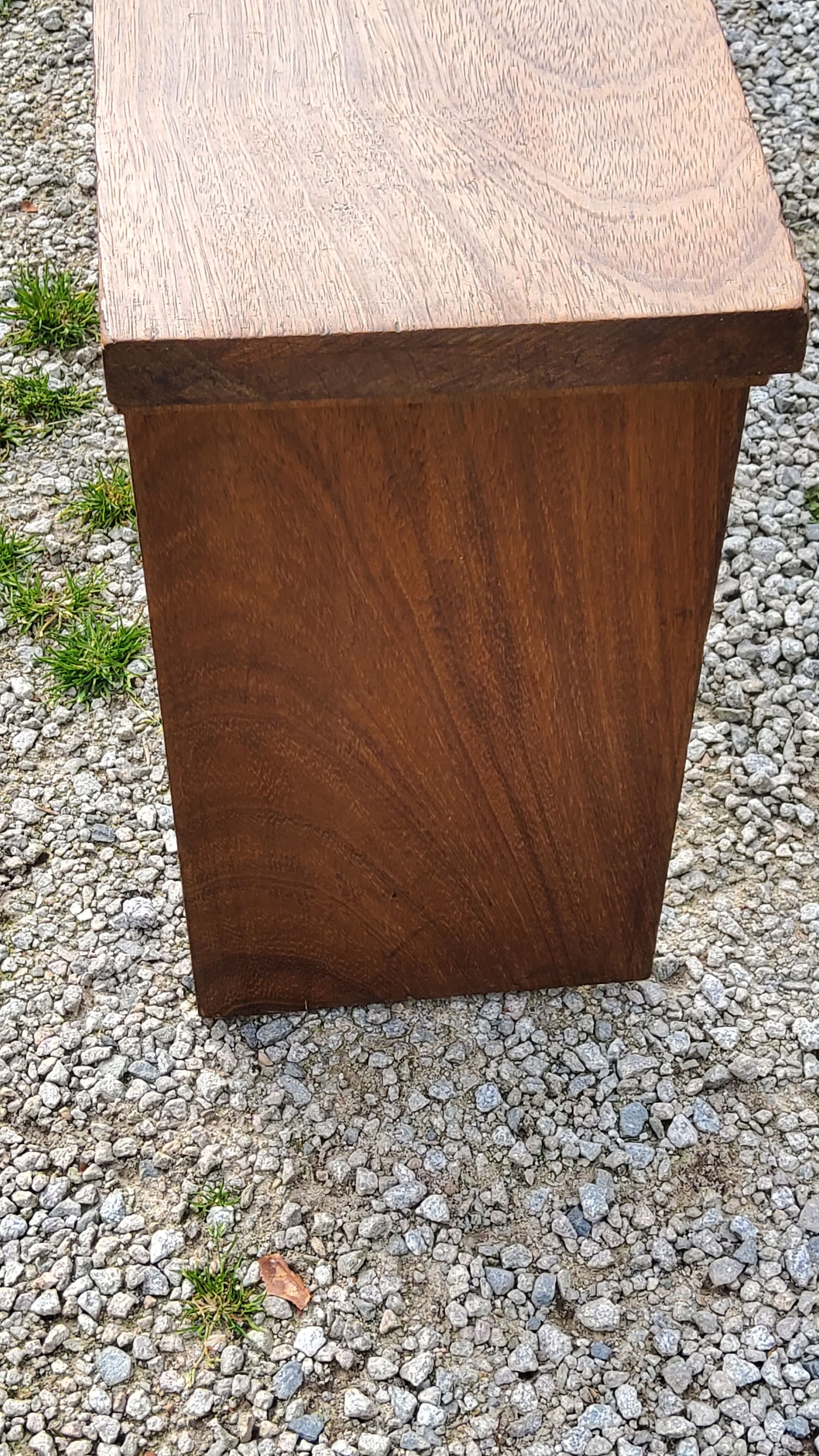 Brutalist bench of the 30s in solid mahogany