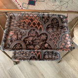 Folding service with wheels