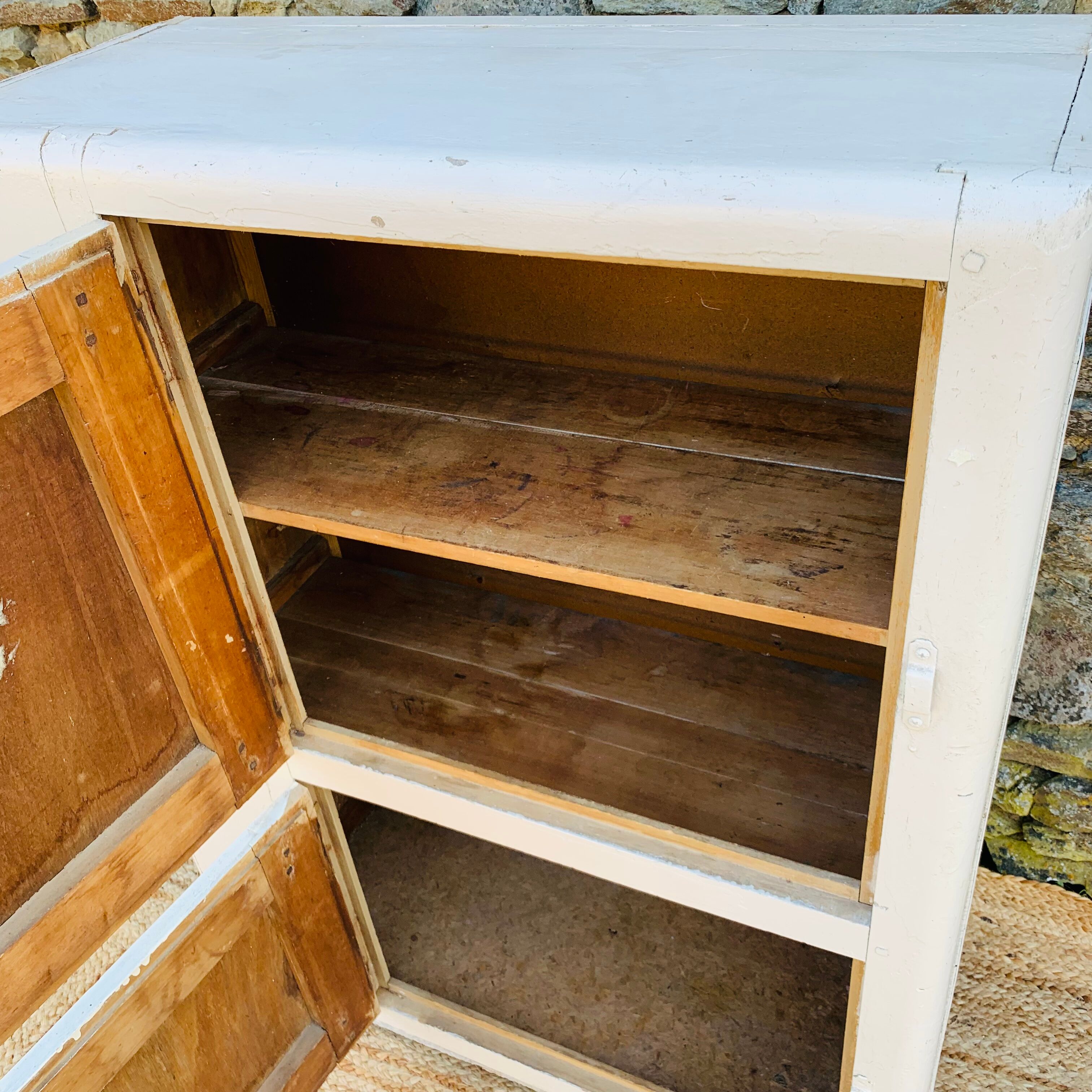 Parisian furniture 2 doors