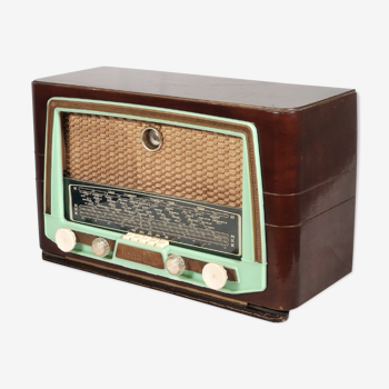 Vintage Bluetooth radio: Radio L.L. – Supermatic from 1957