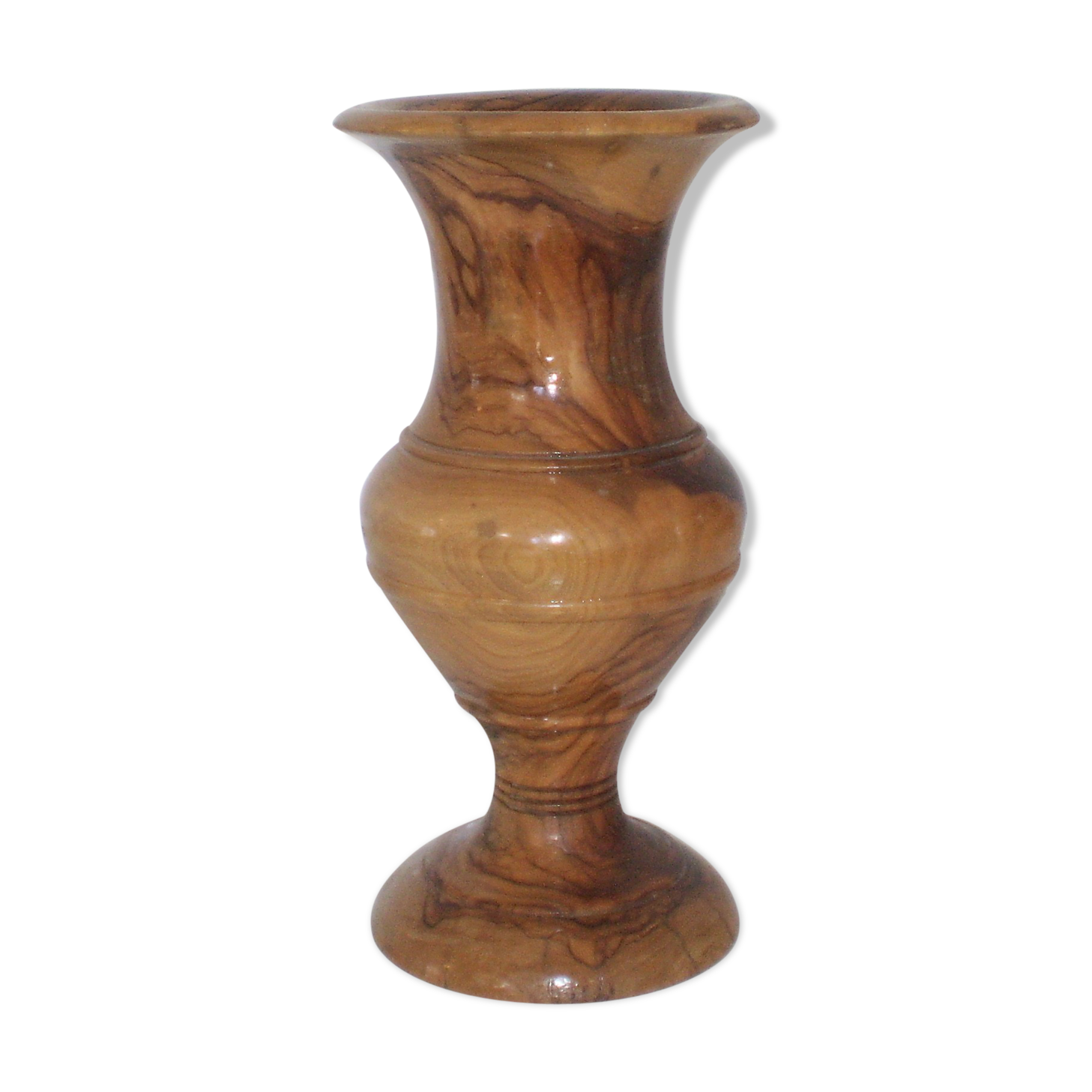 Olivier wood vase