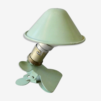 Lampe champignon, à pince, en métal vert amande, années 60