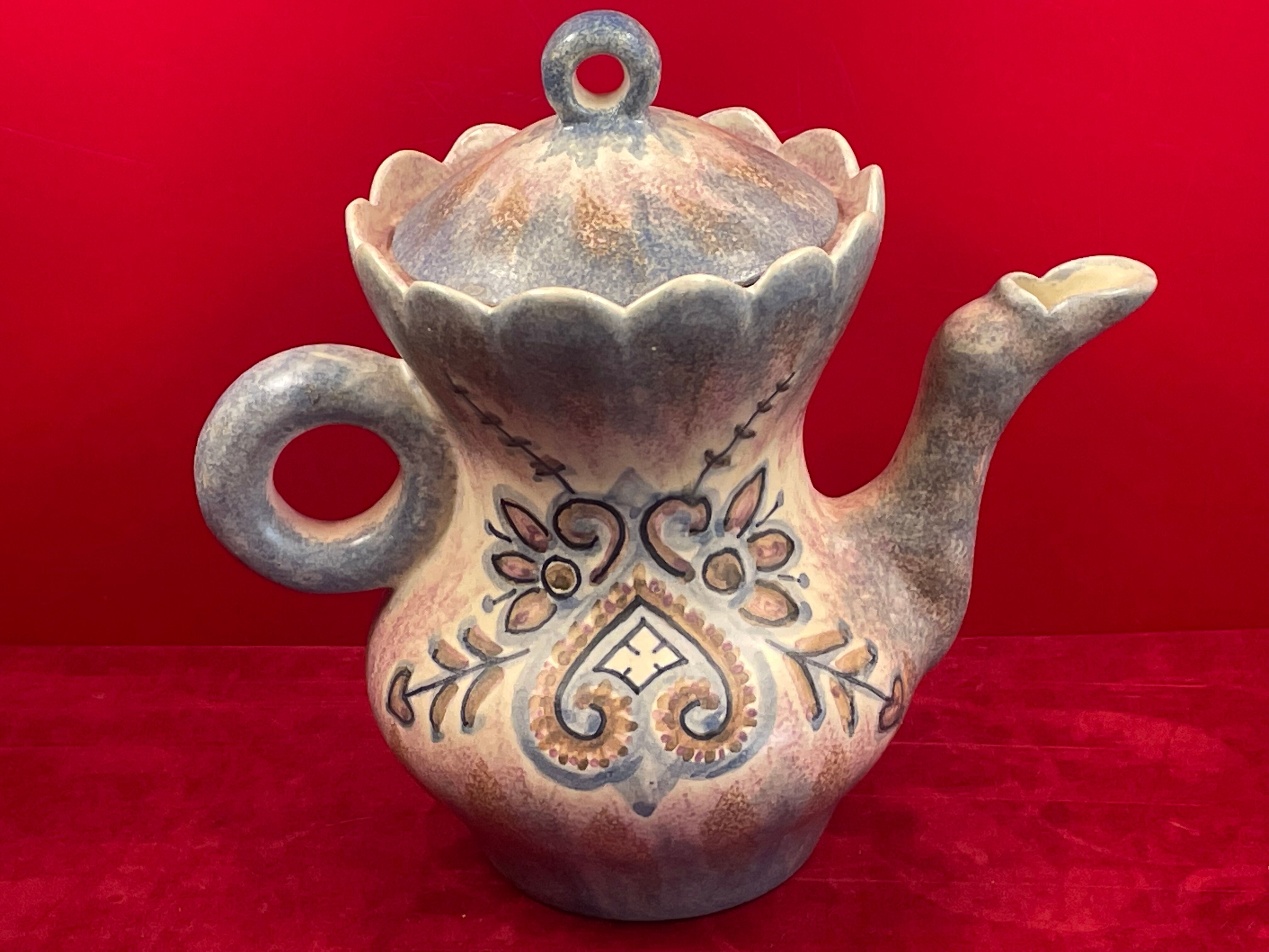 Large coffee maker H 25 cm - Quimper porcelain ceramic signed P. Fouillen.