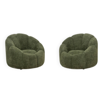 Paire de fauteuils contemporains en tissu à bouclettes