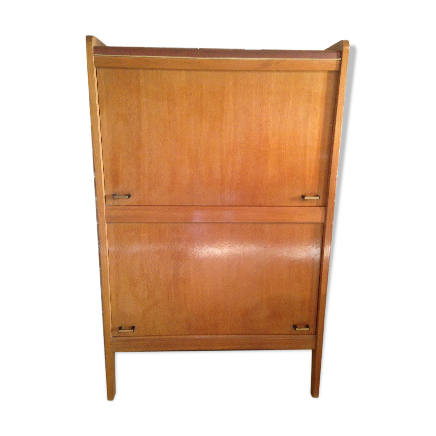 Furniture storage year 50 wood and skai has 16 compartments