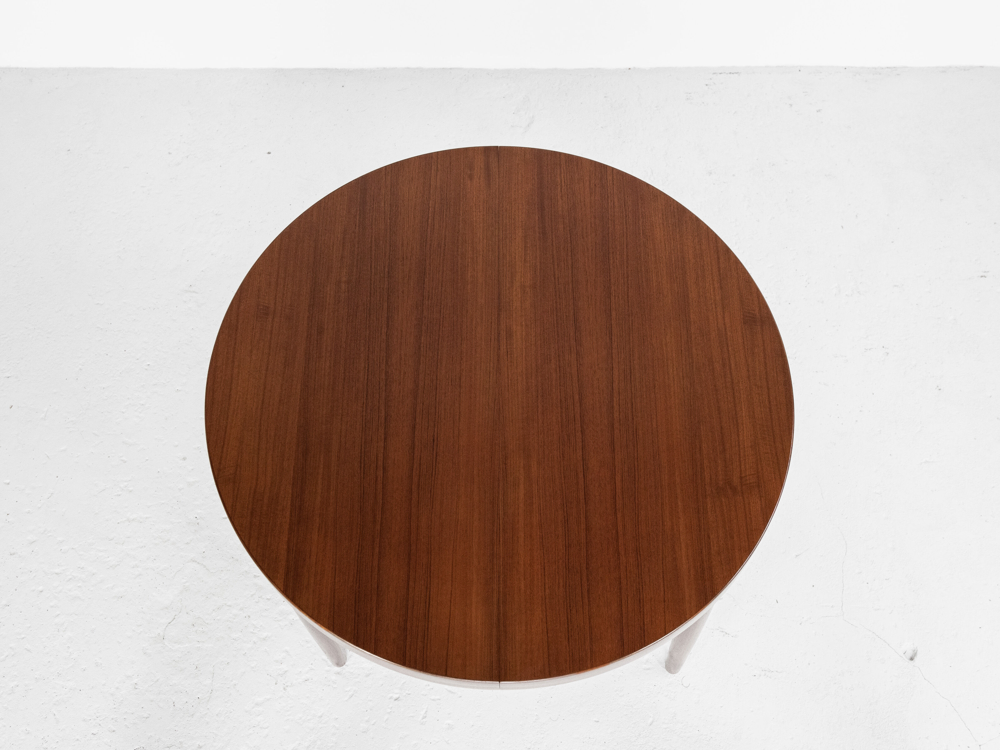 Midcentury Danish round dining table in teak by Gudme 1960s