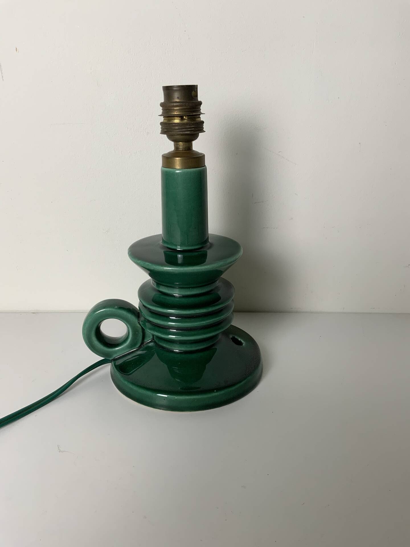 Ceramic lamp base